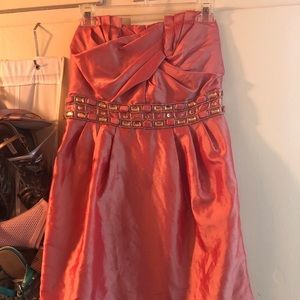 Beautiful strapless dress *FINAL*